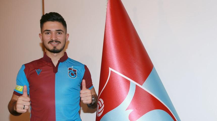 Fıratcan &Uuml;z&uuml;m resmen Trabzonspor'da