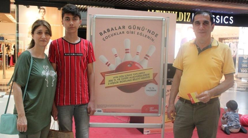 Babalar G&uuml;n&uuml;&rsquo;nde &ccedil;ocuklar gibi eğlendiler