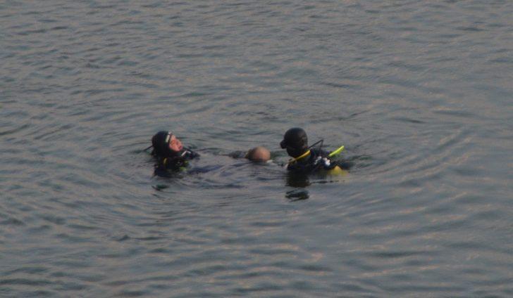 Aracıyla baraj gölüne uçan şahsın cansız bedeni bulundu G5