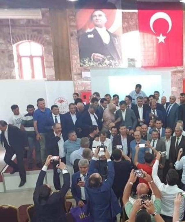 Çakar, Tarım ve Orman Bakanı Pakdemirli  ile görüştü