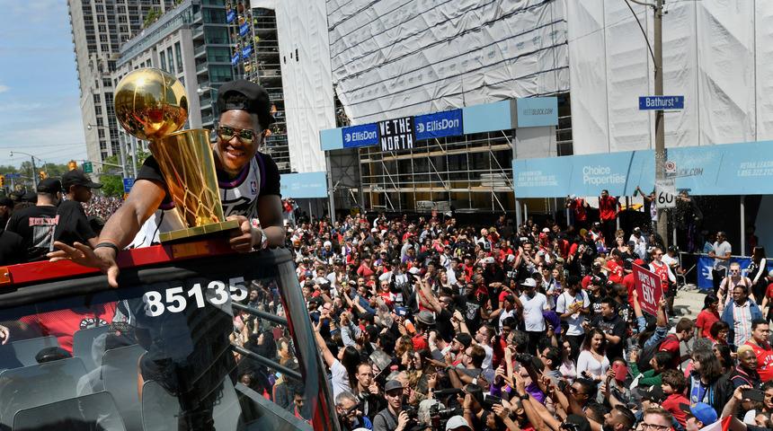 Şampiyonluk kutlamasında kan aktı! Yaralılar var