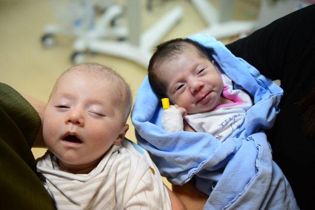 Adana'da yeni doğan bebeklere 'can kurtaran' müdahale