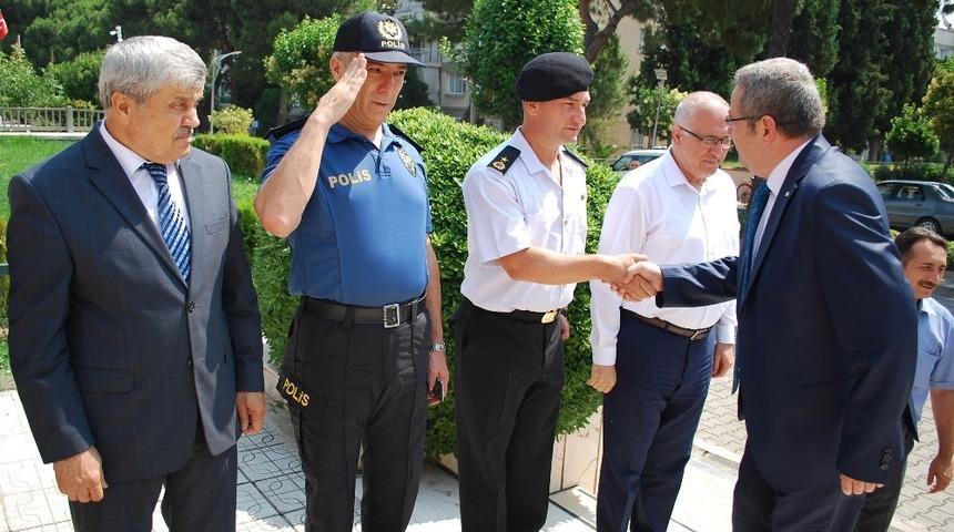 Salihli Kaymakamı Sağlam g&ouml;reve başladı