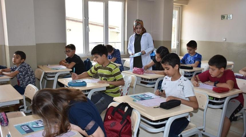 ŞEGEM&rsquo;in &uuml;st sınıfa hazırlık kursu b&uuml;y&uuml;k ilgi g&ouml;rd&uuml;