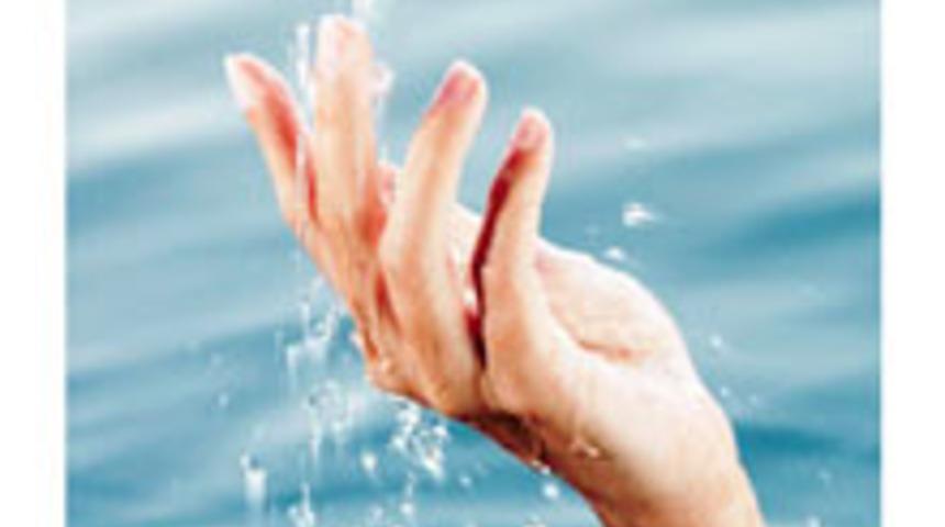 Kalbiniz İ&ccedil;in Su İ&ccedil;in