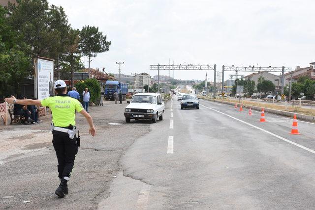 Sel nedeniyle kapanan Kırıkkale- Samsun karayolu trafiğe açıldı