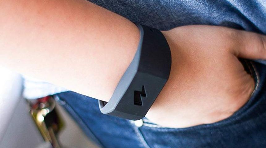 Amazon satışa sundu! Bu bileklik &ccedil;ok yiyenleri şokluyor