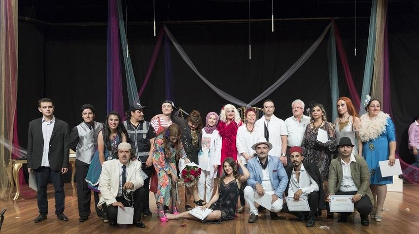 Şehir Tiyatroları kursiyerleri sezonu tamamladı