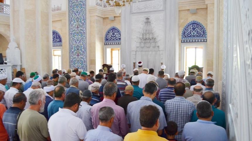 Mursi için Didim’de de cenaze namazı kılındı