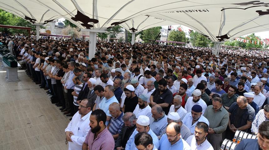 Mursi için gıyabi cenaze namazı