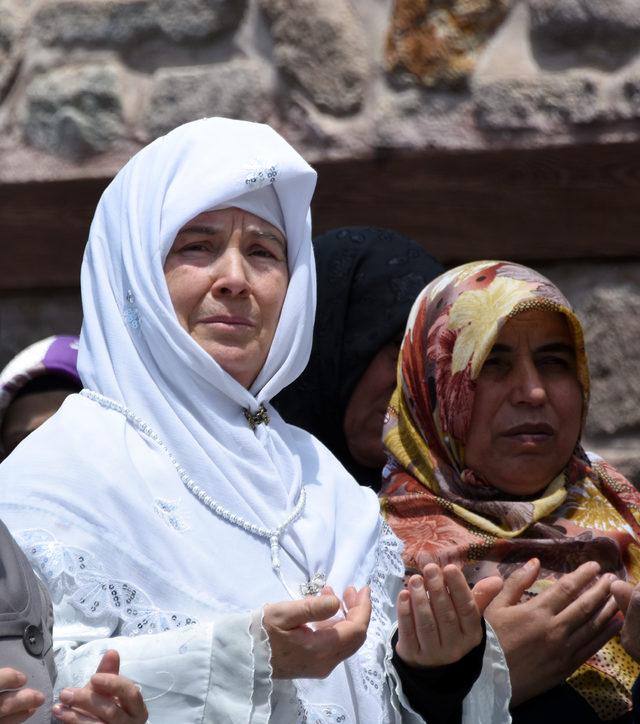 Konya'da Mursi için gıyabi cenaze namazı