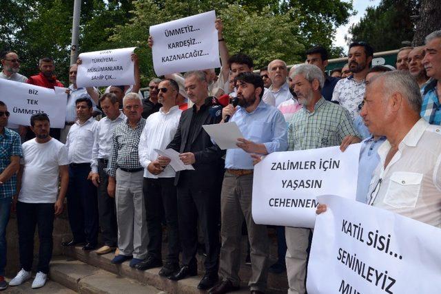 Balıkesir’de Mursi için gıyabi cenaze namazı kılındı