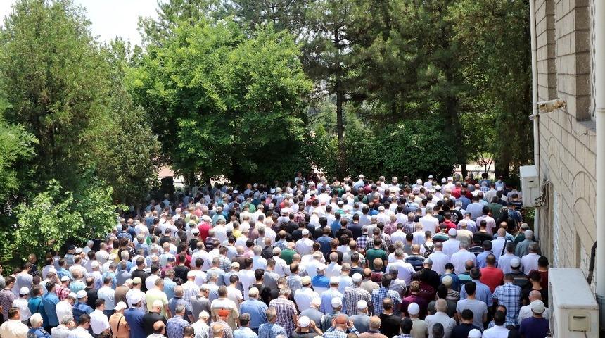 Karab&uuml;k&rsquo;te Mursi i&ccedil;in gıyabi cenaze namazı kılındı