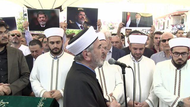 Mursi için İstanbul'da gıyabi cenaze namazı