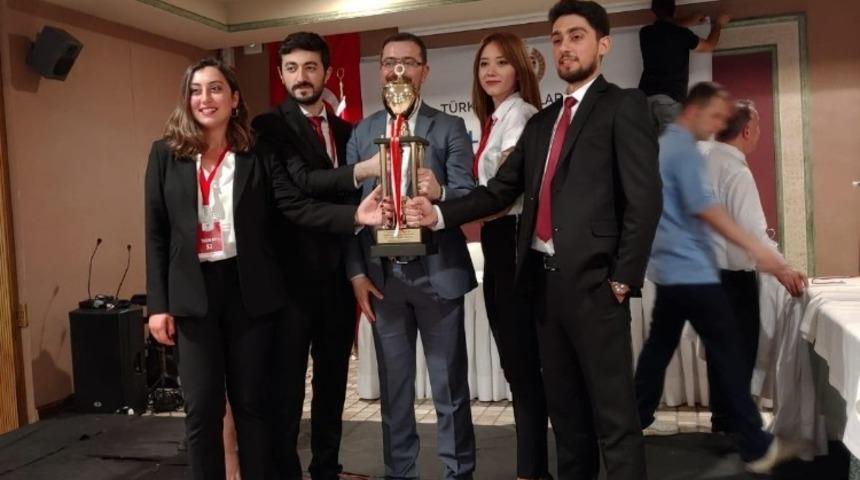 Gen&ccedil; Avukatlardan b&uuml;y&uuml;k başarı