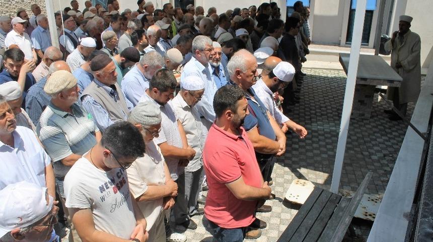 Mursi i&ccedil;in Manyas ve Sındırgı&rsquo;da gıyabi cenaze namazı
