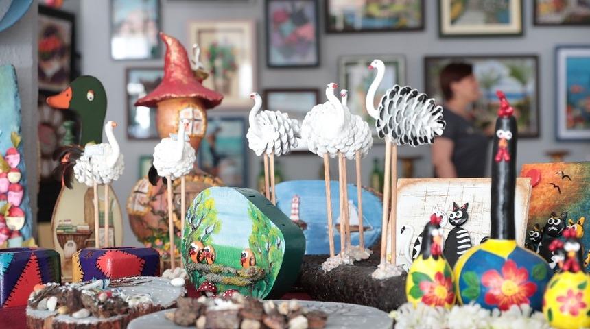 Kurslarla aile b&uuml;t&ccedil;elerine katkı sağladılar