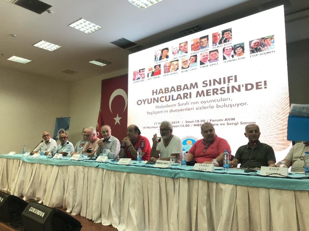 Hababam Sınıfı oyuncuları Mersinliler ile buluştu