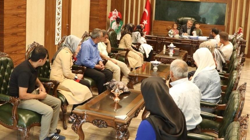 Vali Ekinci, “Devlet ve vatandaşımız arasında köprü olmaya çalışıyoruz”