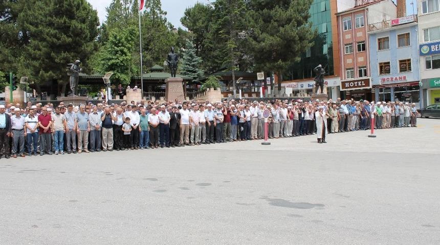Mursi i&ccedil;in Tosya&rsquo;da Gıyabi Cenaze Namazı kılındı