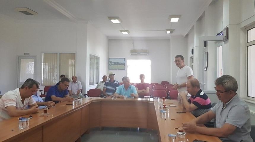 Biga&rsquo;da yılın ilk buğdayı satıldı