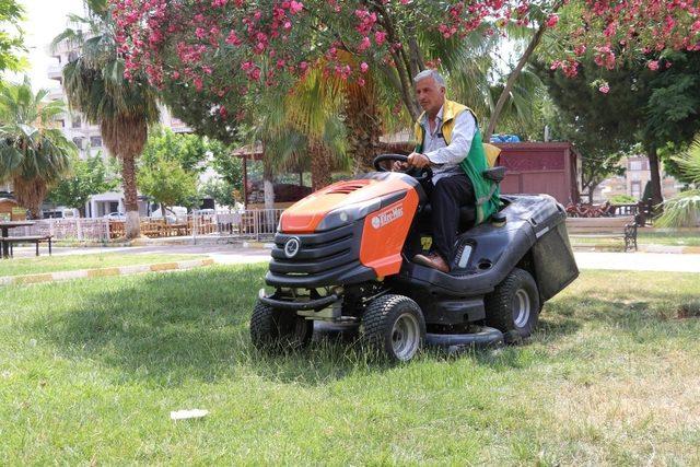 Karaköprü’de parklarda onarım atağı