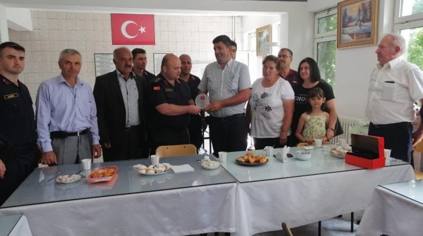 Şehit aileleri ve gaziler jandarmayı unutmadı