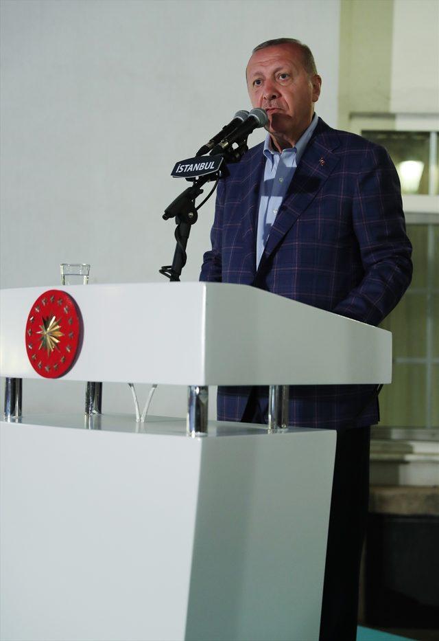 Türkiye Cumhurbaşkanı ve AK Parti Genel Başkanı Recep Tayyip Erdoğan