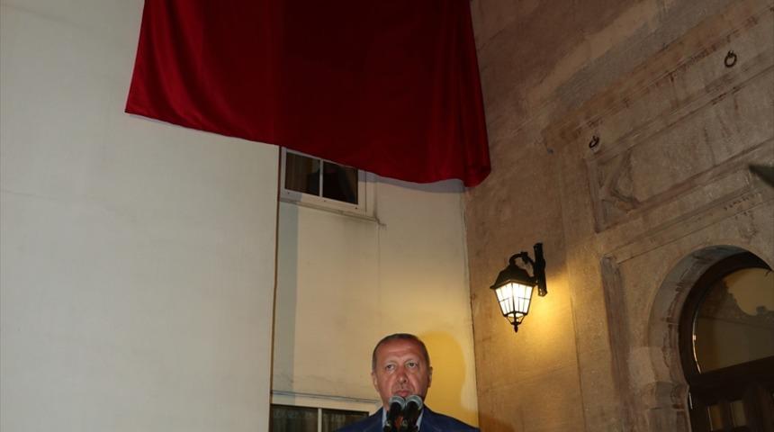 Trabzon Yaşlıları Koruma Derneği'nin akşam yemeği