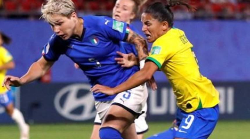 Brezilya'dan İtalya zaferi! İşte tur atlayanlar...