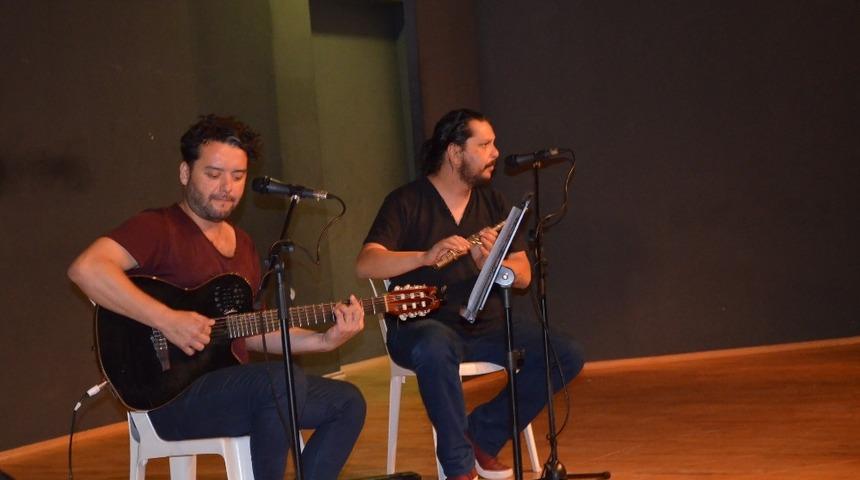 Kanser tedavisi gören Nurhayat için Didim’de yardım konseri düzenlendi