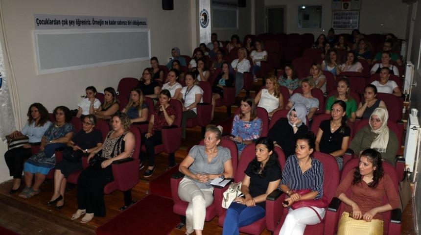 Kreş &Ouml;ğretmenlerine &ldquo;Montessori Eğitim Sistemi&rdquo; semineri