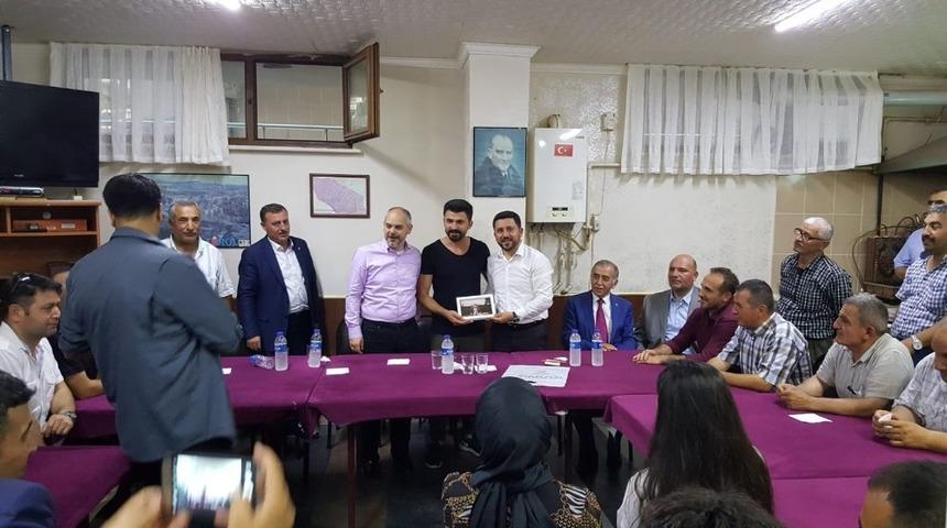 Gen&ccedil;lik ve Spor eski bakanı &Ccedil;ağatay Kılı&ccedil; ve Başkan Arı, Kapadokya Derneği&rsquo;nde