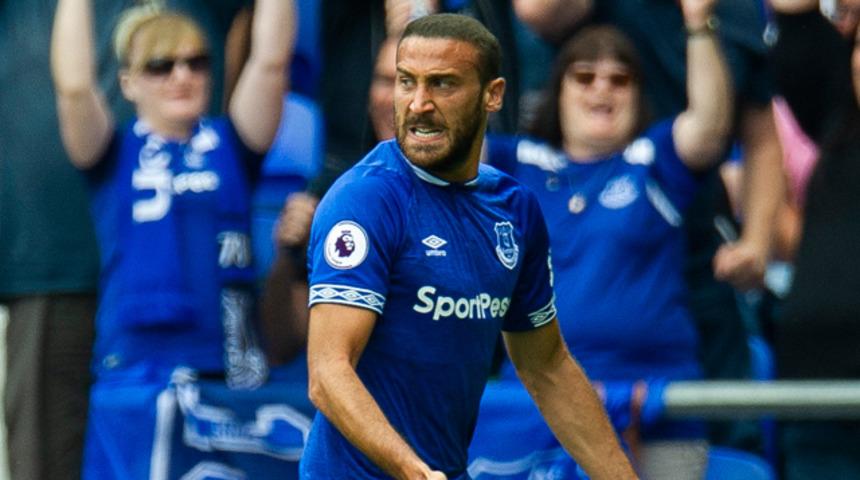 Borussia Dortmund Cenk Tosun'un peşinde