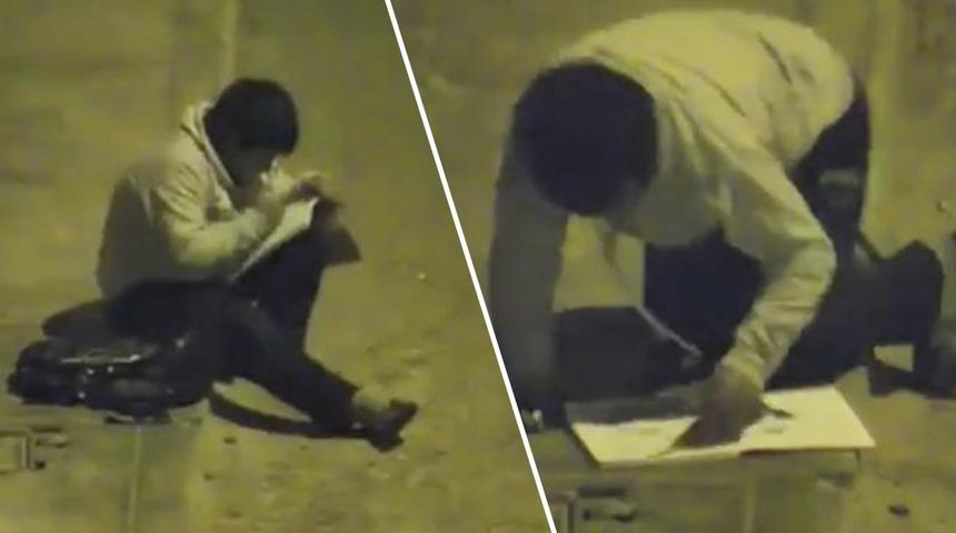 Sokak lambasının altında onunla karşılaştı hayatı değişti! 