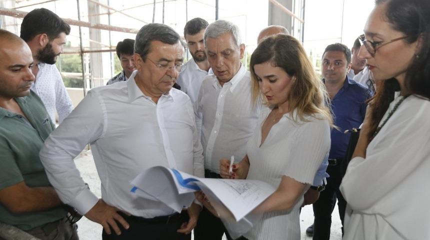 Başkan Batur, sahaya indi