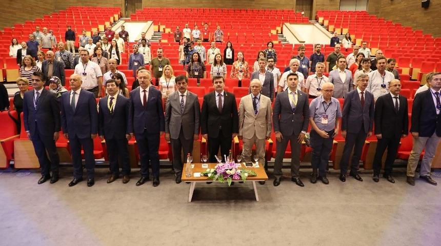 17. uluslararası geometri sempozyumu Erzincan da d&uuml;zenleniyor