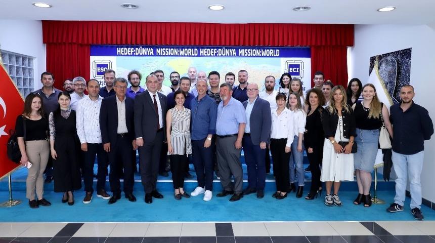 Tasarımın incelikleri ve yeni &uuml;r&uuml;n sırları konuşuldu