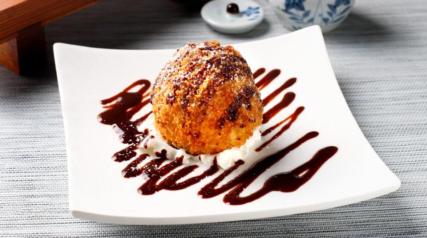 Bu dondurma 200 derecede kızartılarak yapılıyor