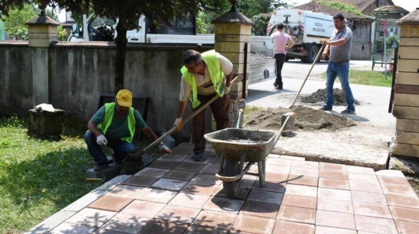 Camilere b&uuml;y&uuml;k &ouml;zen g&ouml;steriliyor