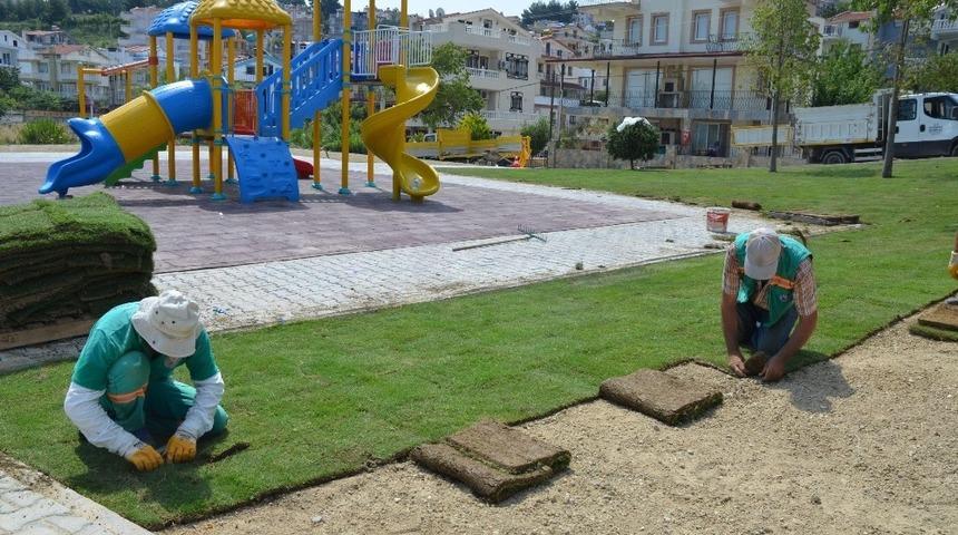 Kuşadası Belediyesi 3 yeni park yapacak