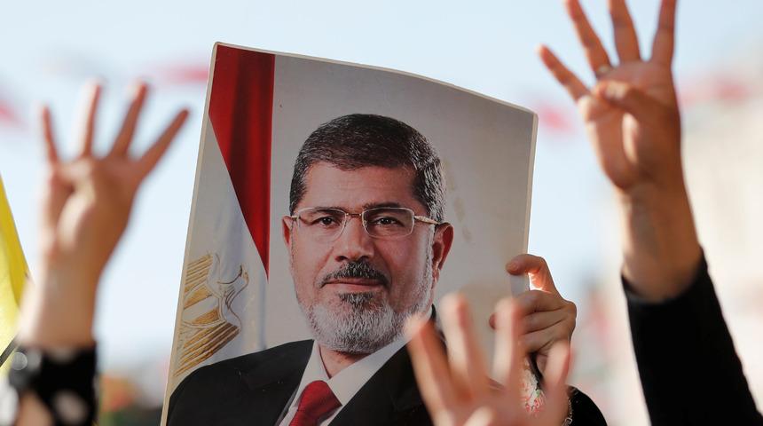 Korkun&ccedil; iddia: Mursi'yi &ouml;l&uuml;me terk ettiler! 20 dakika boyunca...