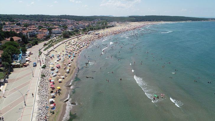 Sezonu erken açtılar, 68 kişiyi boğulmaktan kurtardılar G2