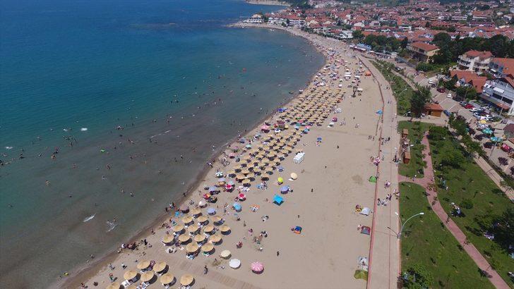 Sezonu erken açtılar, 68 kişiyi boğulmaktan kurtardılar G3