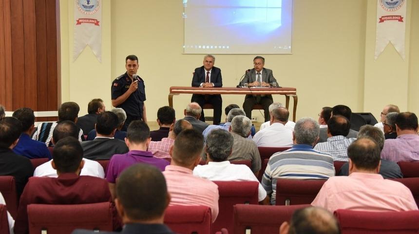 Muhtarlar Karatay&rsquo;da buluştu