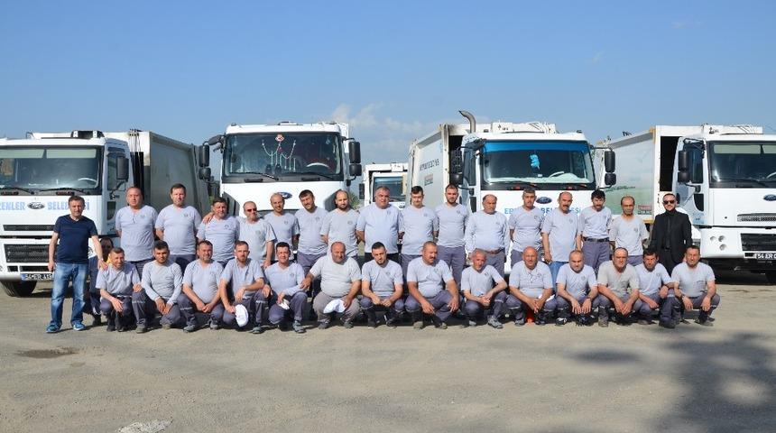 Temizlik iş&ccedil;ileri temiz Erenler i&ccedil;in &ccedil;alışıyor