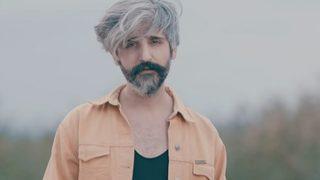 Manuş Baba askerde! İnanılmaz değişim!