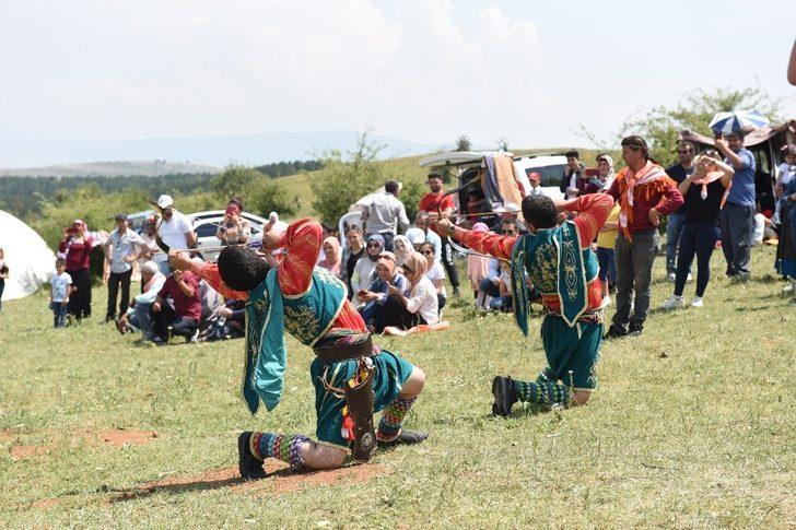 Yörük şölenine katılan Belediye Başkan vekili İsmail Yağbat; G4