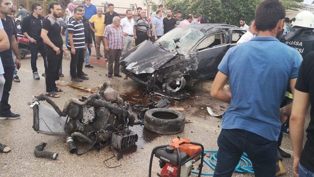 Ehliyet sürücünün bisikletliye çarptığı kazada araç motor yola savruldu: 5 yaralı 