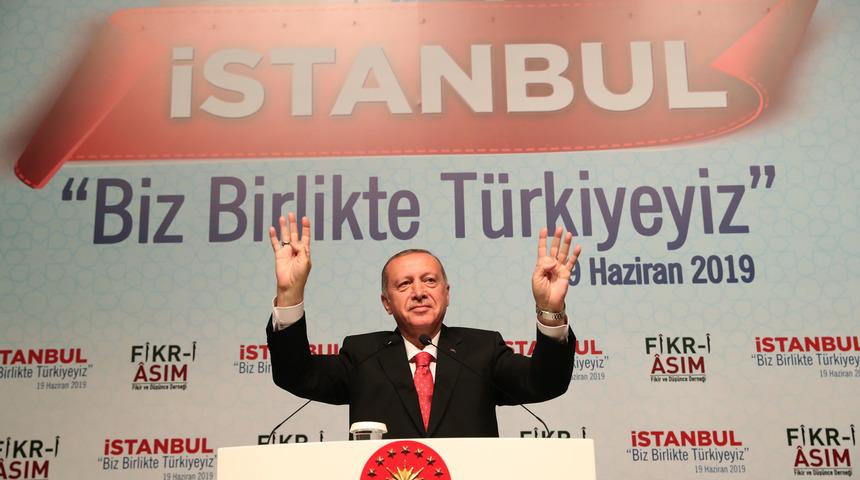 Erdoğan "İstanbul biz birlikte T&uuml;rkiyeyiz Buluşması"nda konuştu (1)